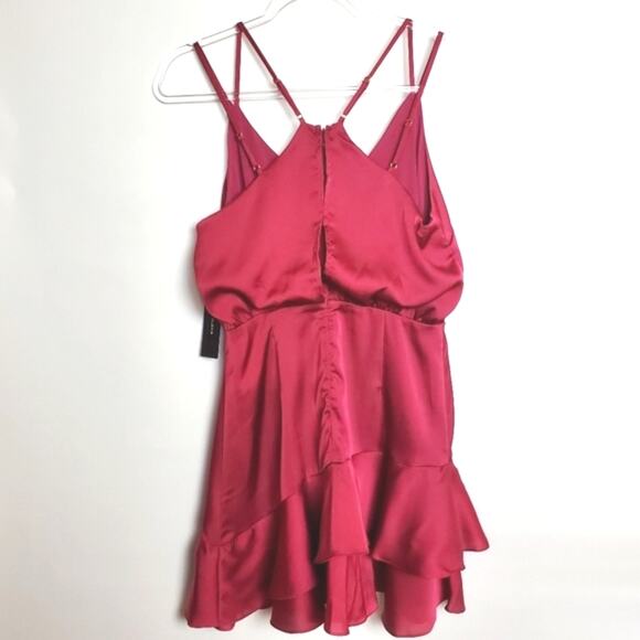 NWT Lulu's blouson flouncy mini dress Size Small. - Picture 2 of 7